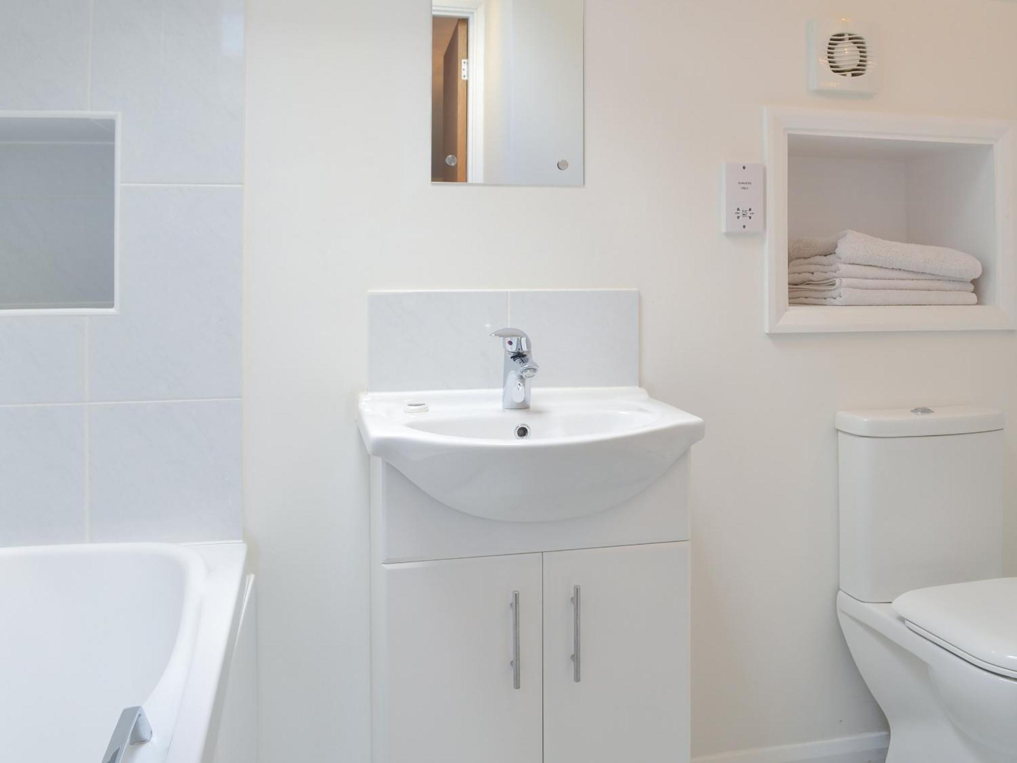 The Hayloft - 28836 Villa Royal Wootton Bassett Buitenkant foto